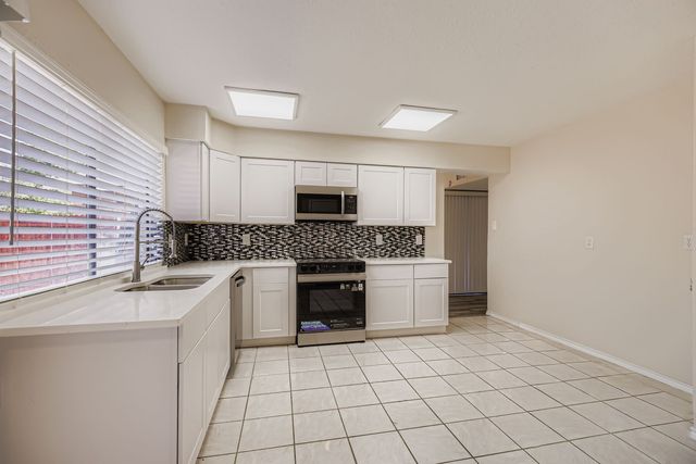 4817 Crawford Drive, The Colony, TX 75056