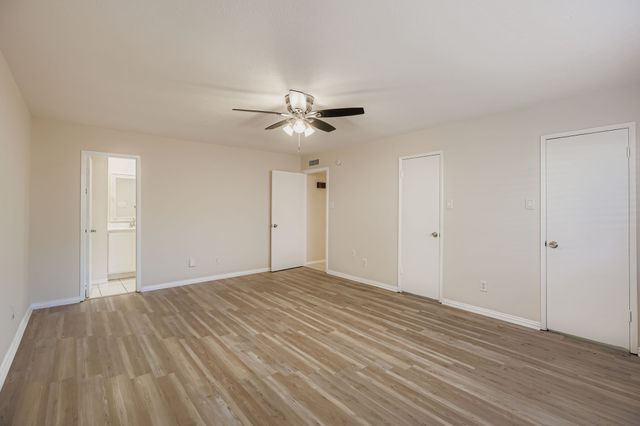 4817 Crawford Drive, The Colony, TX 75056