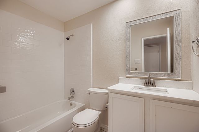 4817 Crawford Drive, The Colony, TX 75056