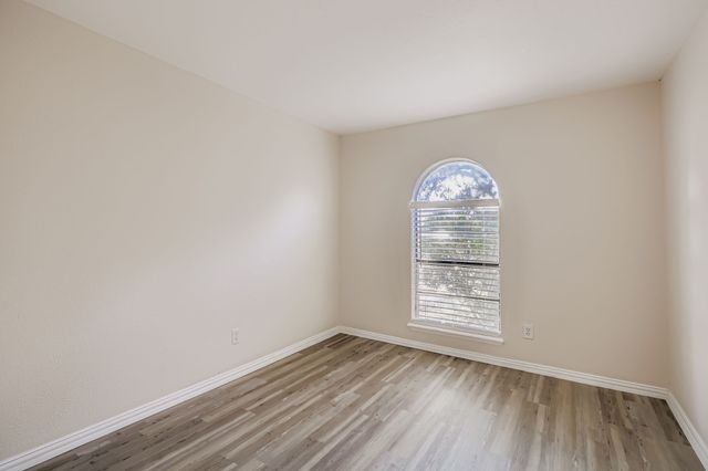 4817 Crawford Drive, The Colony, TX 75056