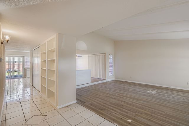 4817 Crawford Drive, The Colony, TX 75056