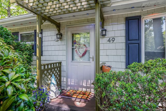 49 Washington Avenue, Mastic Beach, NY 11951