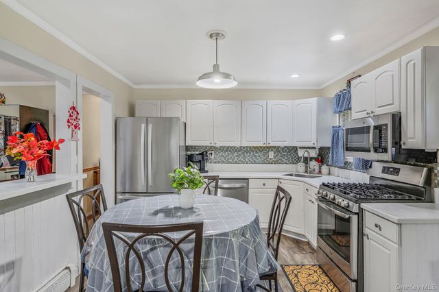 49 Washington Avenue, Mastic Beach, NY 11951