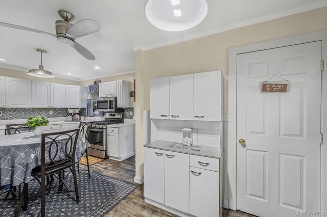 49 Washington Avenue, Mastic Beach, NY 11951