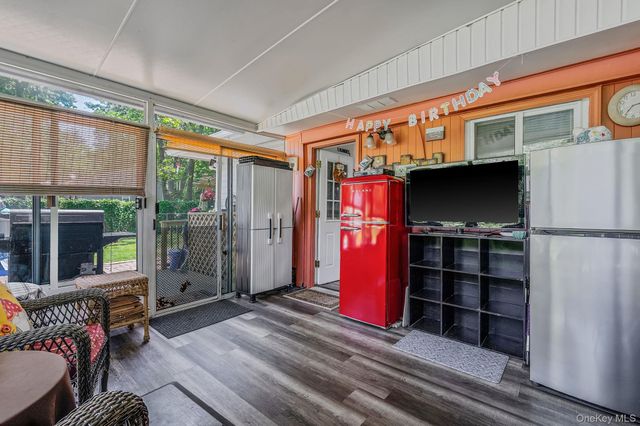 49 Washington Avenue, Mastic Beach, NY 11951