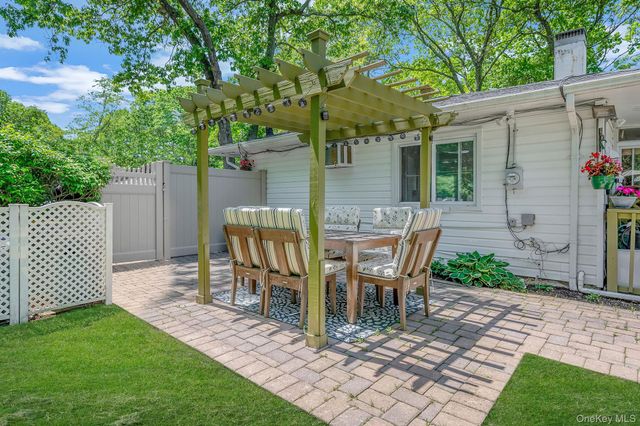 49 Washington Avenue, Mastic Beach, NY 11951