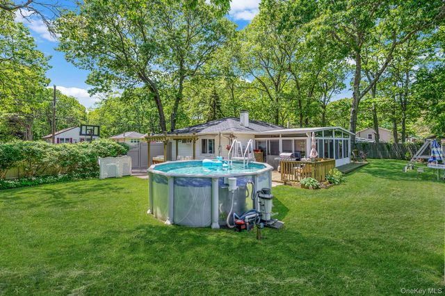 49 Washington Avenue, Mastic Beach, NY 11951