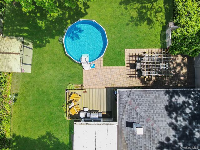 49 Washington Avenue, Mastic Beach, NY 11951