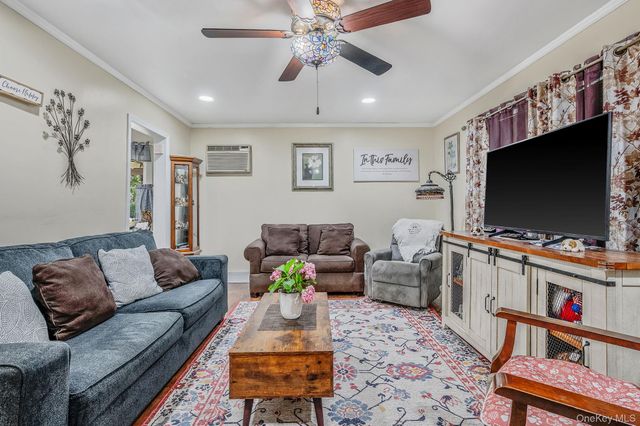 49 Washington Avenue, Mastic Beach, NY 11951