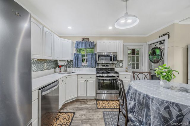 49 Washington Avenue, Mastic Beach, NY 11951