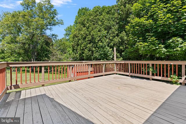 27 WEDGEWOOD RD, Newark, DE 19711