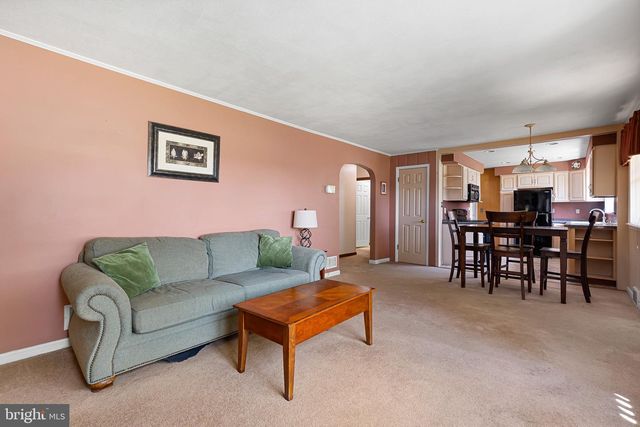 27 WEDGEWOOD RD, Newark, DE 19711