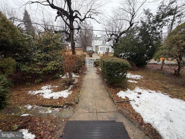 6349 N 12TH ST, Philadelphia, PA 19141