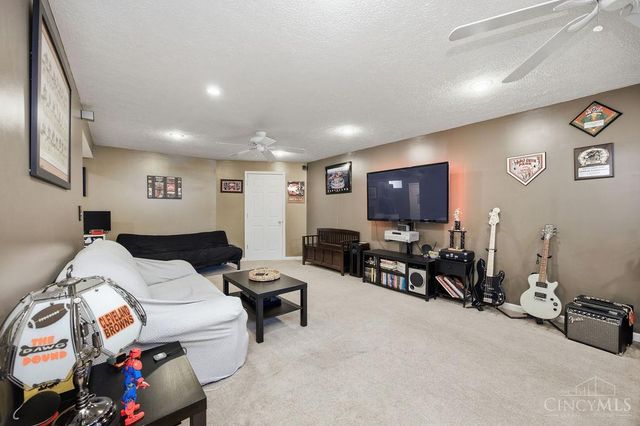 933 Marcia Drive, Trenton, OH 45067
