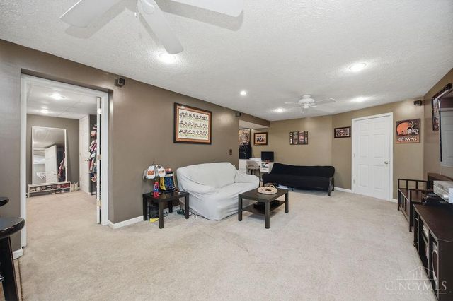 933 Marcia Drive, Trenton, OH 45067