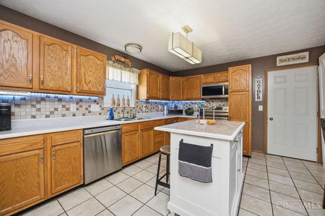 933 Marcia Drive, Trenton, OH 45067