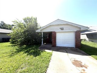 1340 SW 77th Place, Oklahoma City, OK 73159