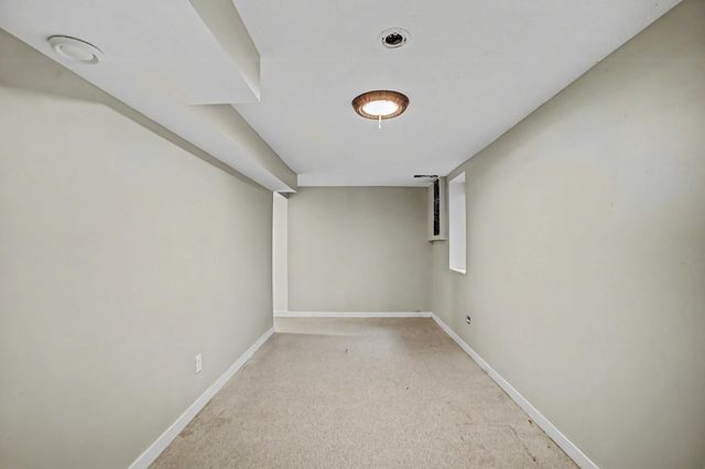 3674 Mcknight Road N, White Bear Lake, MN 55110