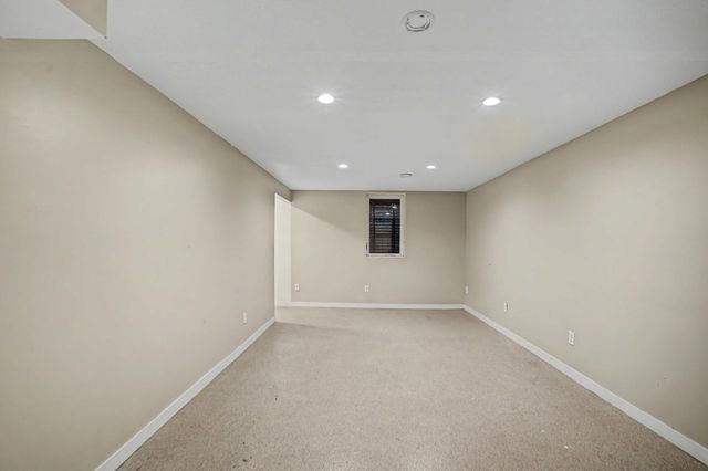 3674 Mcknight Road N, White Bear Lake, MN 55110