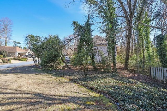200 Blue Spruce Circle, Alpharetta, GA 30005