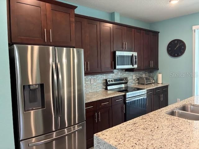 2118 W HAMPSHIRE BOULEVARD, Citrus Springs, FL 34434