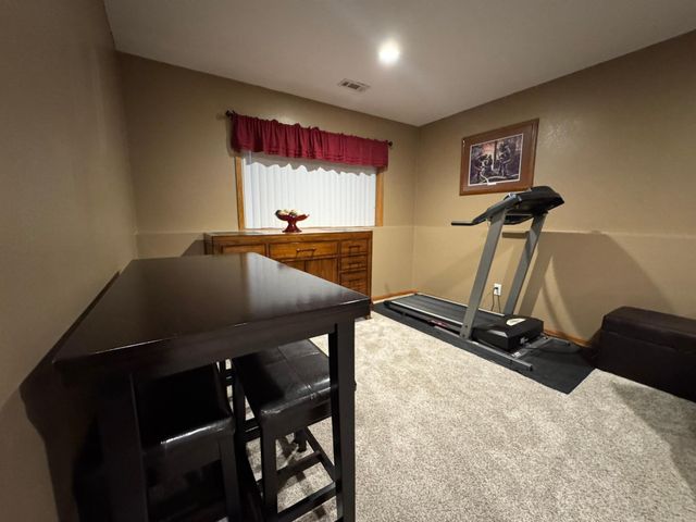 10 Juneau Court, North Mankato, MN 56003