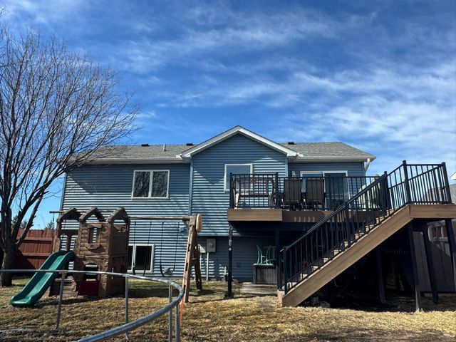 10 Juneau Court, North Mankato, MN 56003