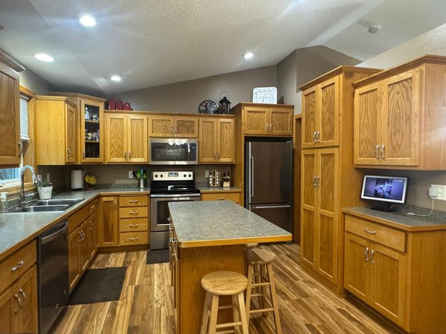 10 Juneau Court, North Mankato, MN 56003