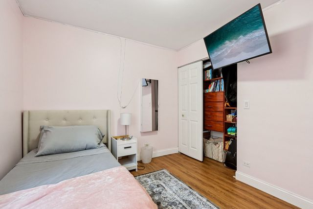 3432 S Prairie Avenue, Chicago, IL 60616