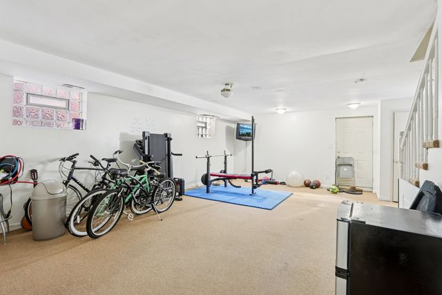 3432 S Prairie Avenue, Chicago, IL 60616