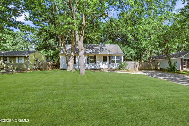 1305 Marshall Street, Lakewood, NJ 08701