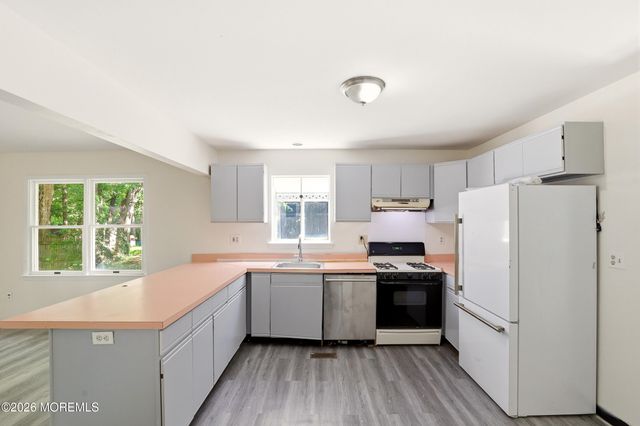 1305 Marshall Street, Lakewood, NJ 08701