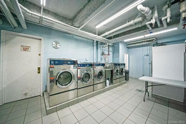 23-20 Bell Boulevard 6J, Bayside, NY 11360