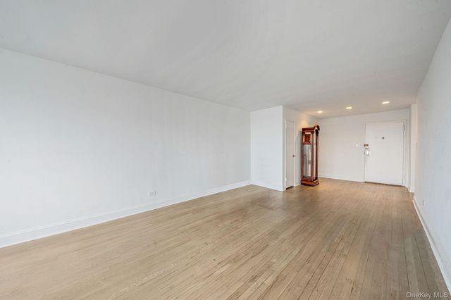 23-20 Bell Boulevard 6J, Bayside, NY 11360