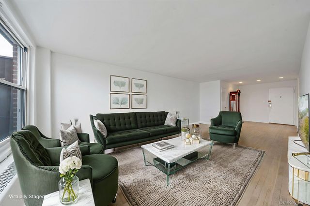 23-20 Bell Boulevard 6J, Bayside, NY 11360