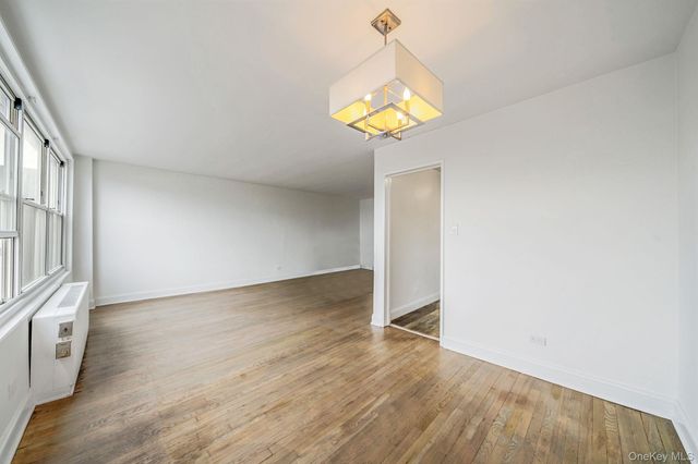 23-20 Bell Boulevard 6J, Bayside, NY 11360