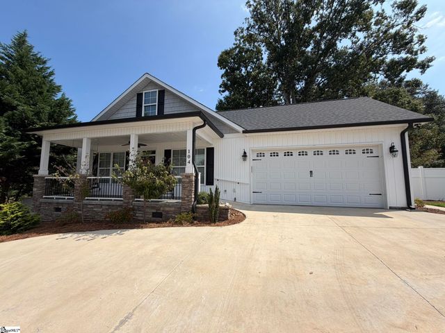 104 Cottage Way, Easley, SC 29642