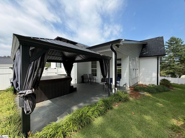 104 Cottage Way, Easley, SC 29642