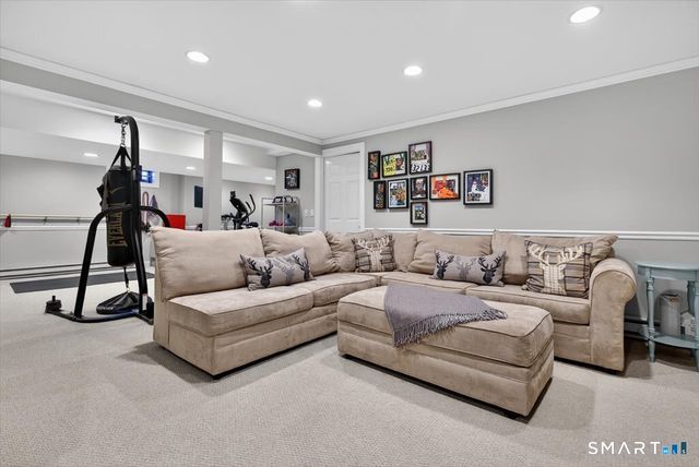 9 Woods End Lane, Weston, CT 06883