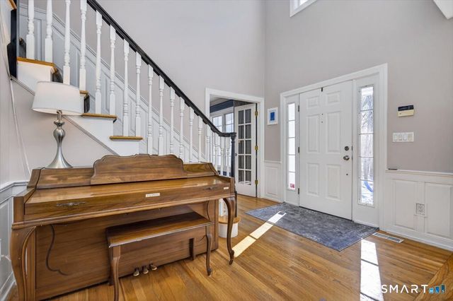 9 Woods End Lane, Weston, CT 06883