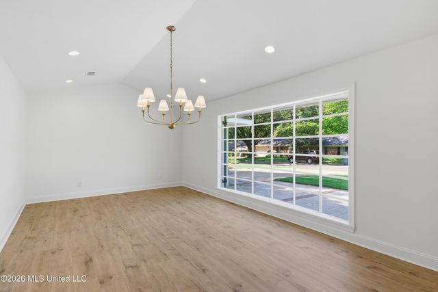 5326 Balmoral Drive, Jackson, MS 39211
