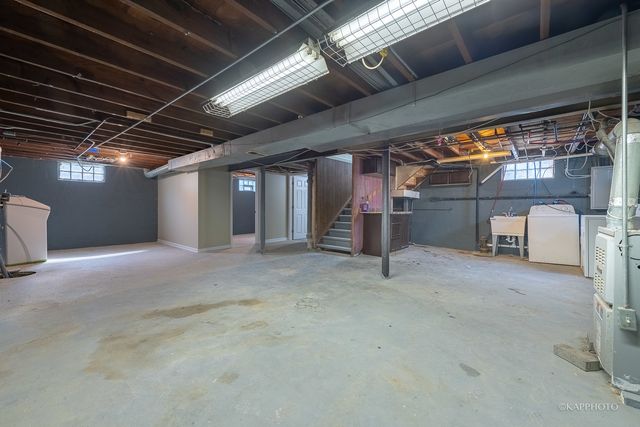 40 W 36th Place, Steger, IL 60475