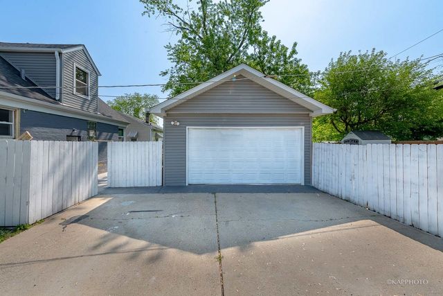 40 W 36th Place, Steger, IL 60475