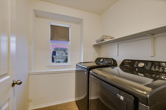 12915 Fireside Chat ST, Manor, TX 78653