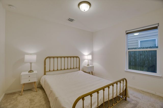 12915 Fireside Chat ST, Manor, TX 78653