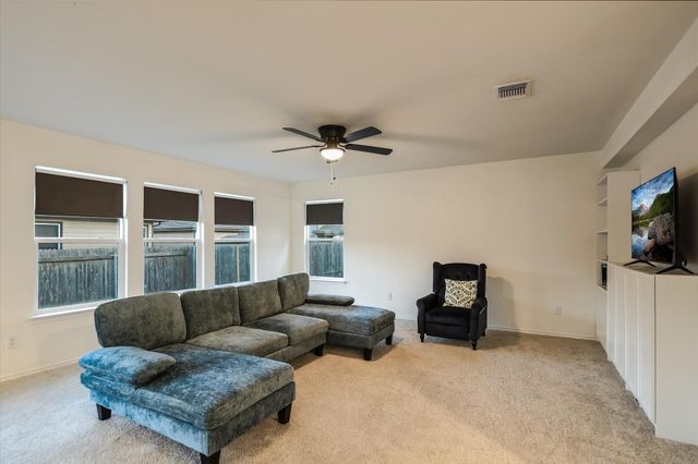 12915 Fireside Chat ST, Manor, TX 78653