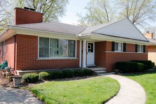 21712 Yale Street, St Clair Shores, MI 48081