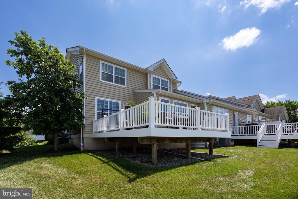 71 IRON HILL WAY, Collegeville, PA 19426