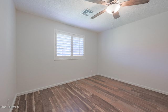 9854 N 1st Street, Phoenix, AZ 85020