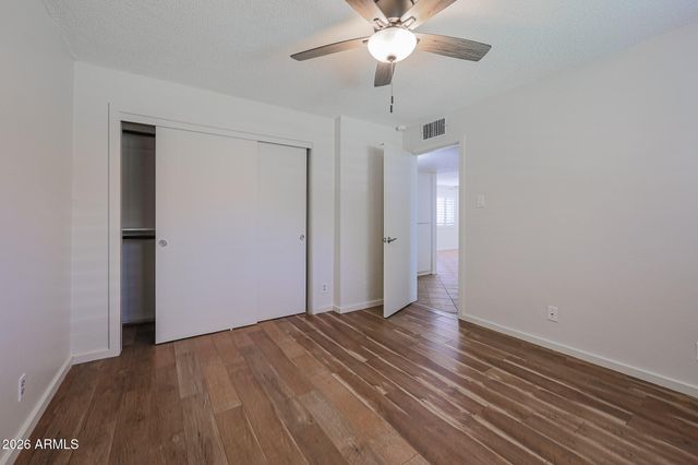 9854 N 1st Street, Phoenix, AZ 85020